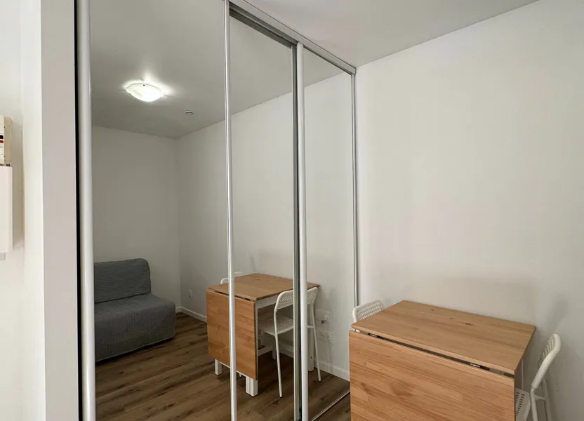 Chambre Rue Claude Decaen à Paris