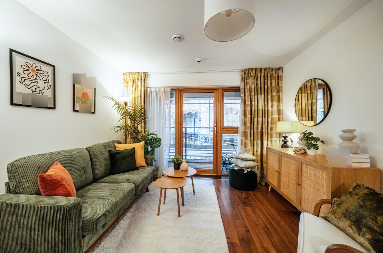 Flat Avonley Road in Greater London