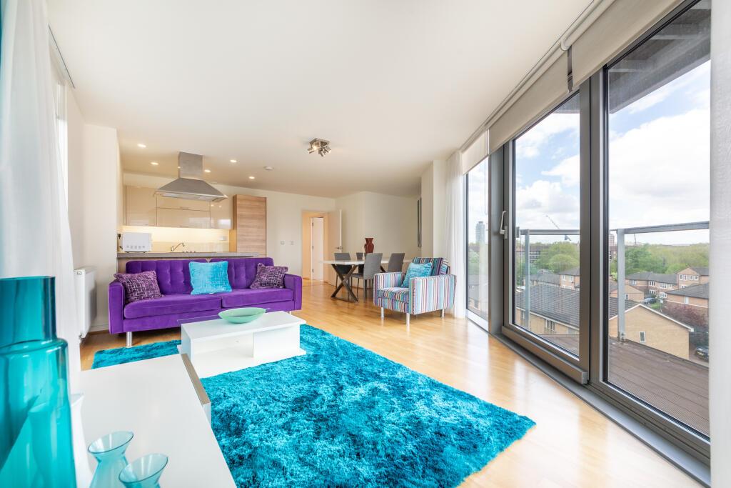 Flat Copperas Street in Greater London