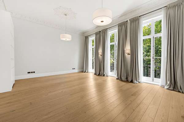 House Cranley Gardens in Greater London
