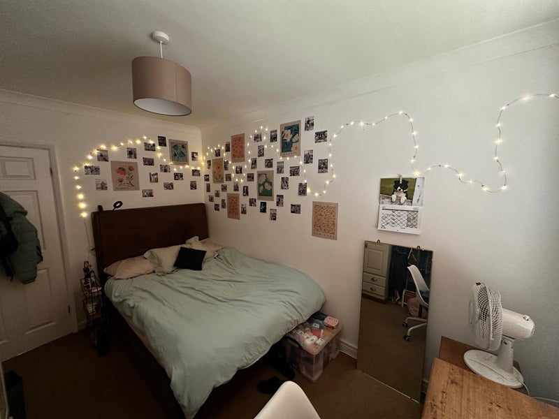 Room Willes Road in Royal Leamington Spa