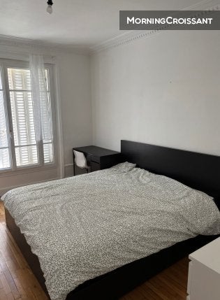 Flat Rue des Bruyères in Asnières-sur-Seine