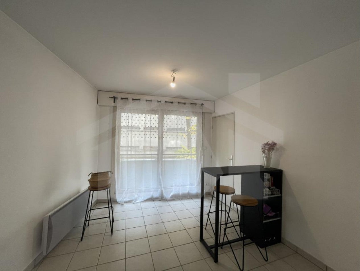 Flat Rue de Mortillet in Grenoble