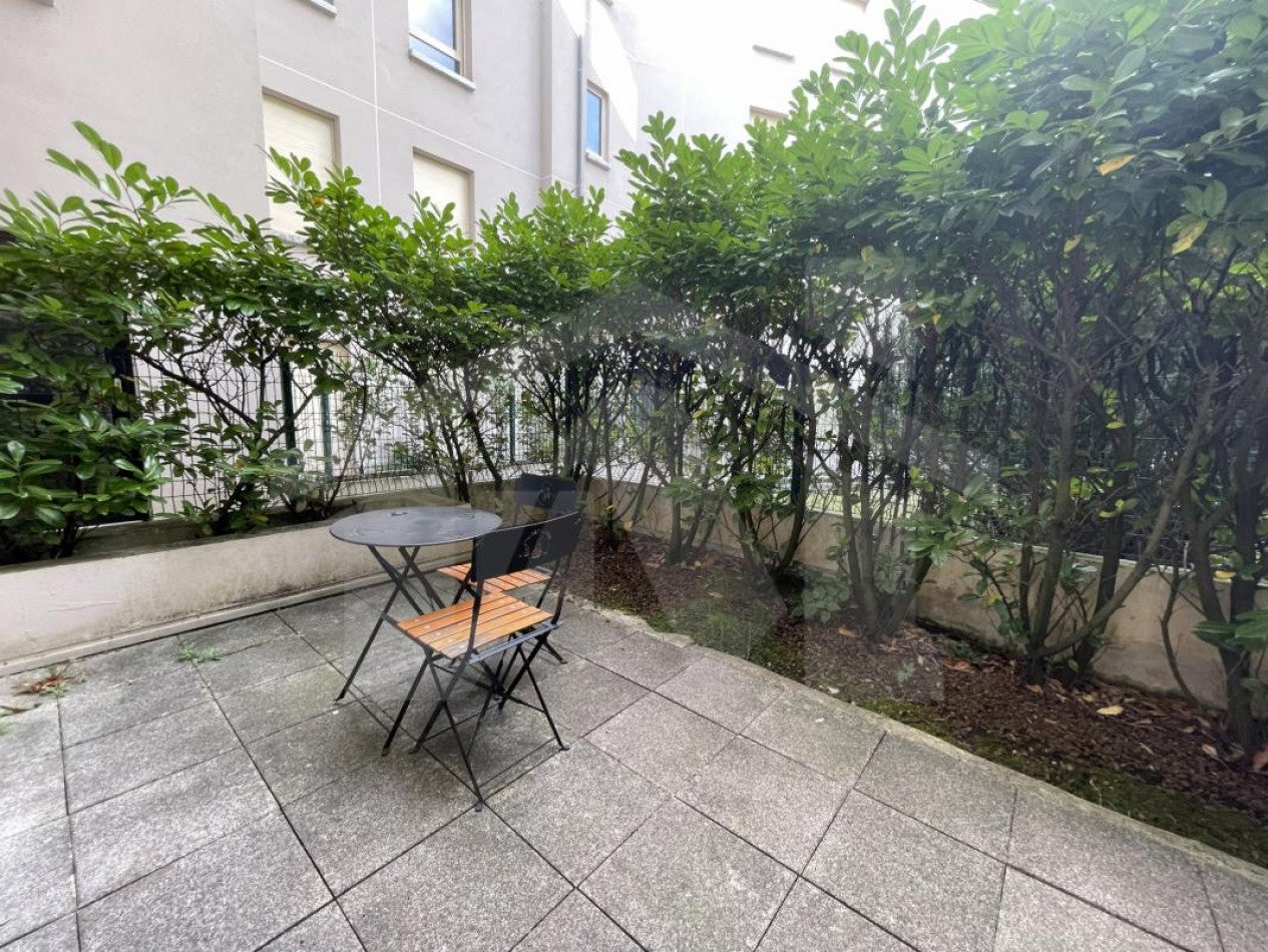 Flat Rue de Mortillet in Grenoble