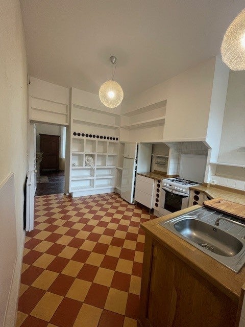 Flat Rue Jean Perrin in Angers