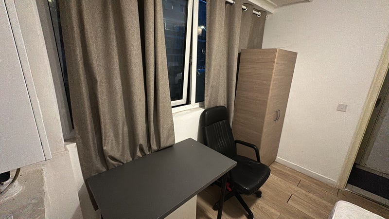 Room Payne Street in Greater London