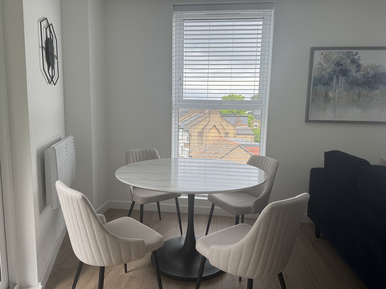 Flat Springbank Road in Greater London