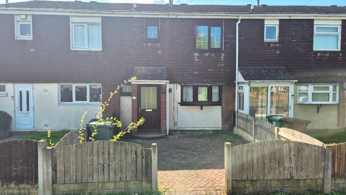 House Lime Avenue in Darlaston