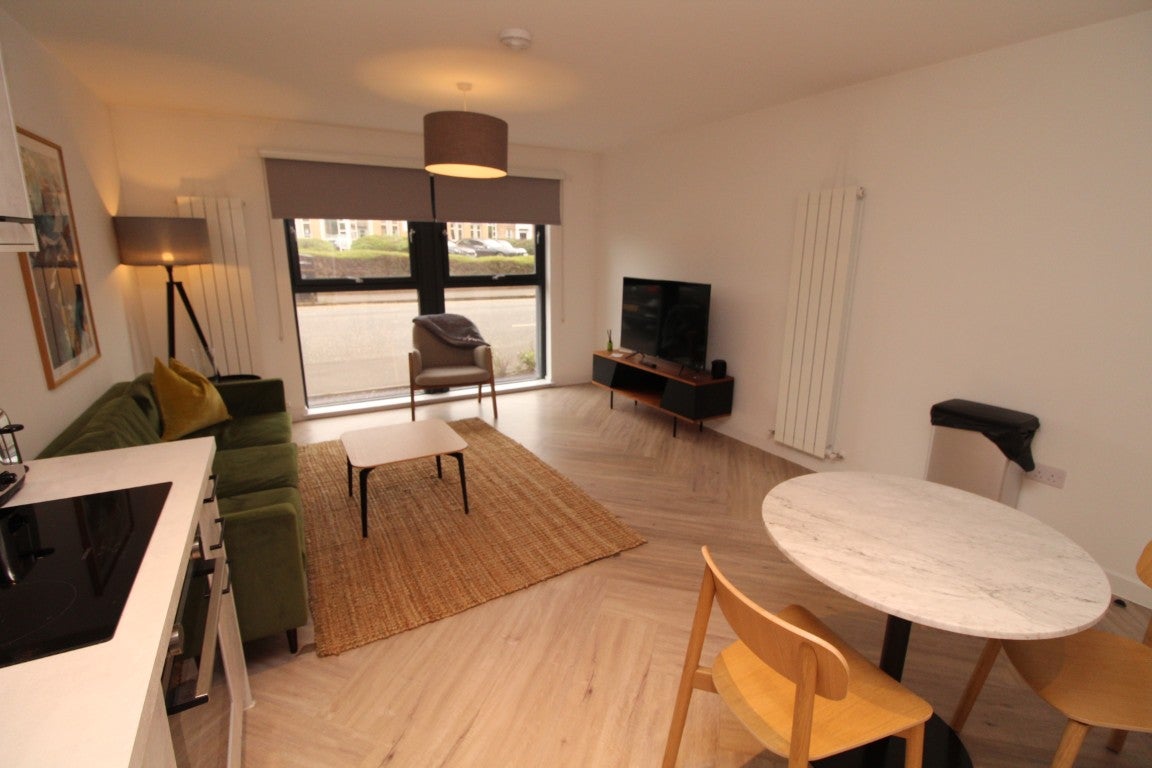 Flat Minerva Way in Glasgow