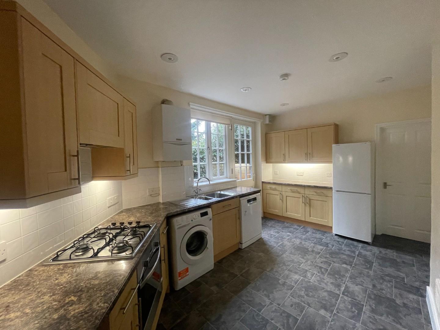 Flat Dekker Road in Greater London