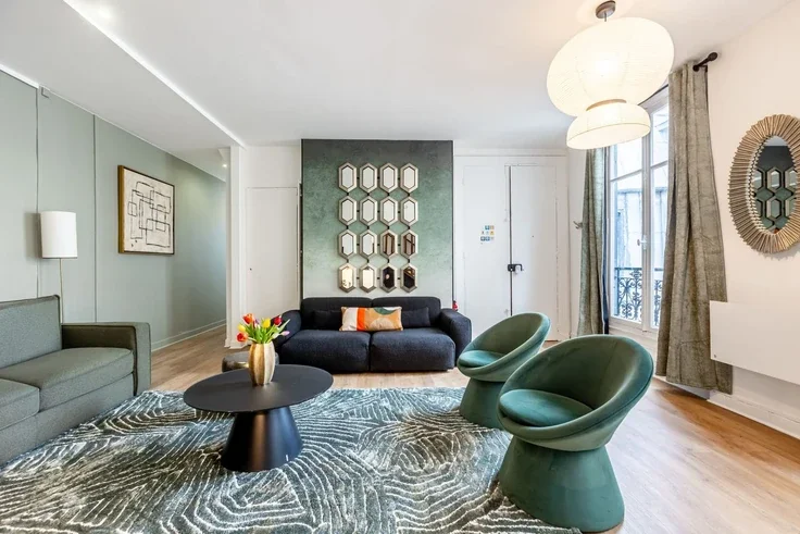 Appartement Rue de Ponthieu à Paris