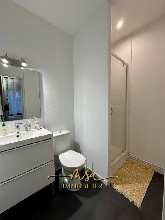 Flat Rue Beffroy in Rouen