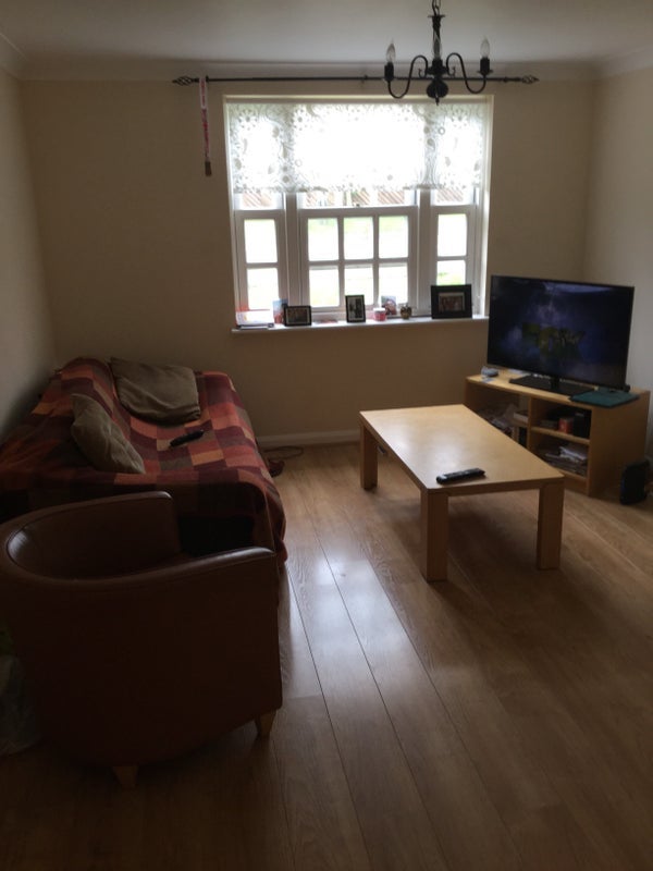 Room Sydenham Avenue in Greater London