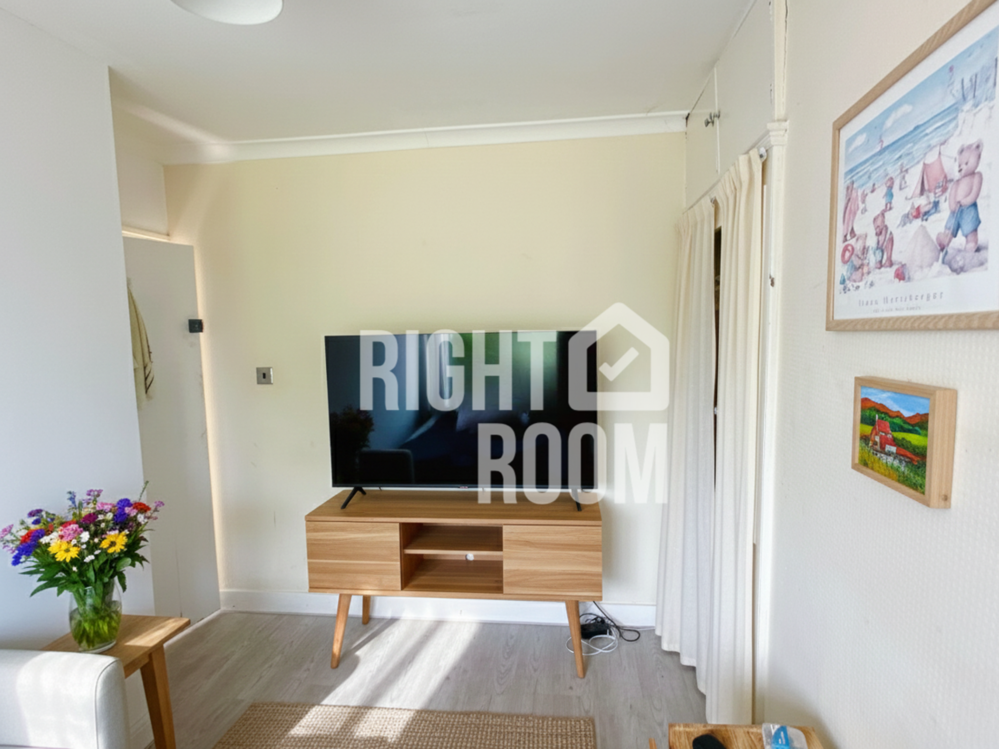 Room Burgess Road in Southampton