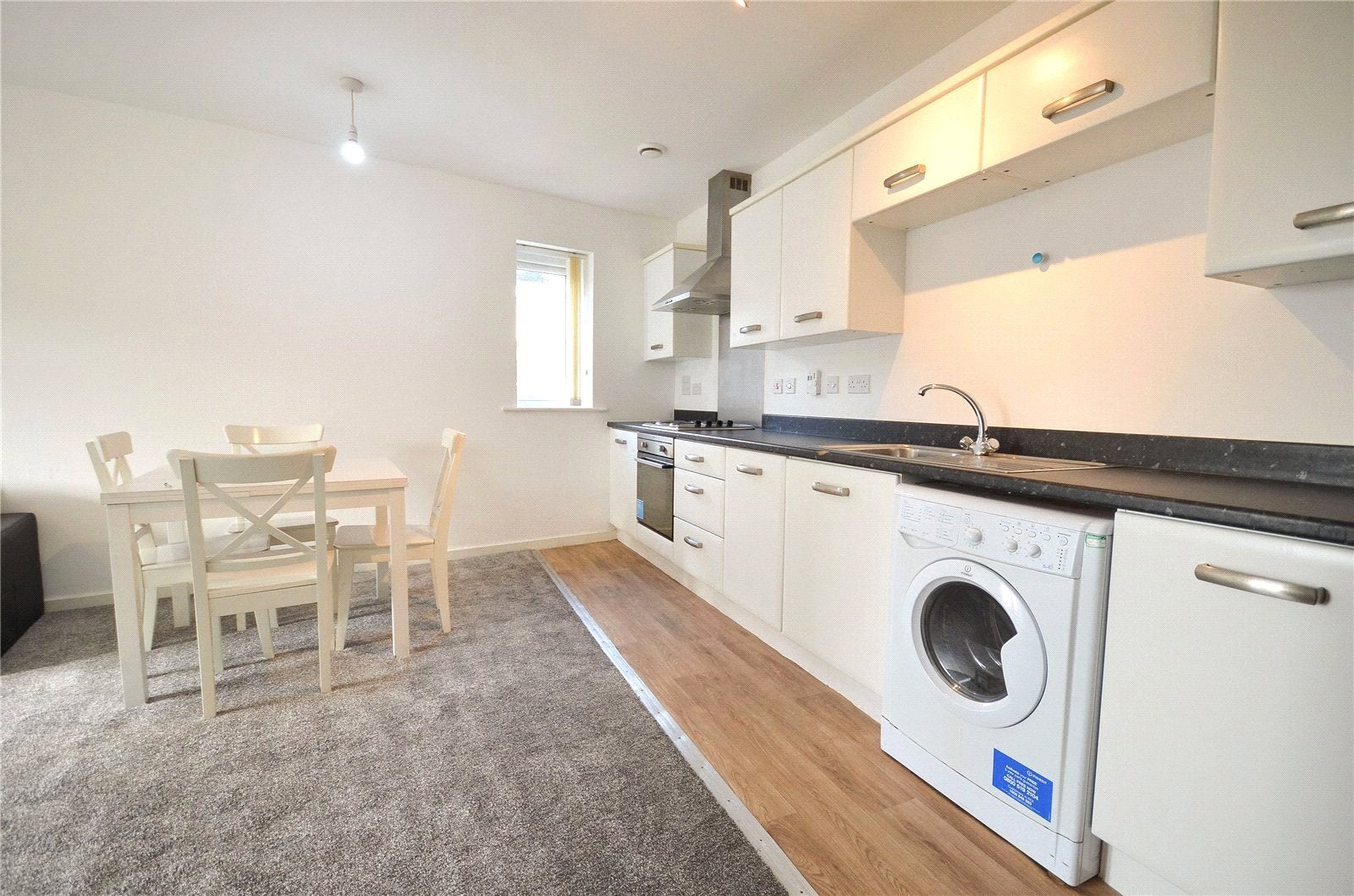 Flat Elmira Way in Salford
