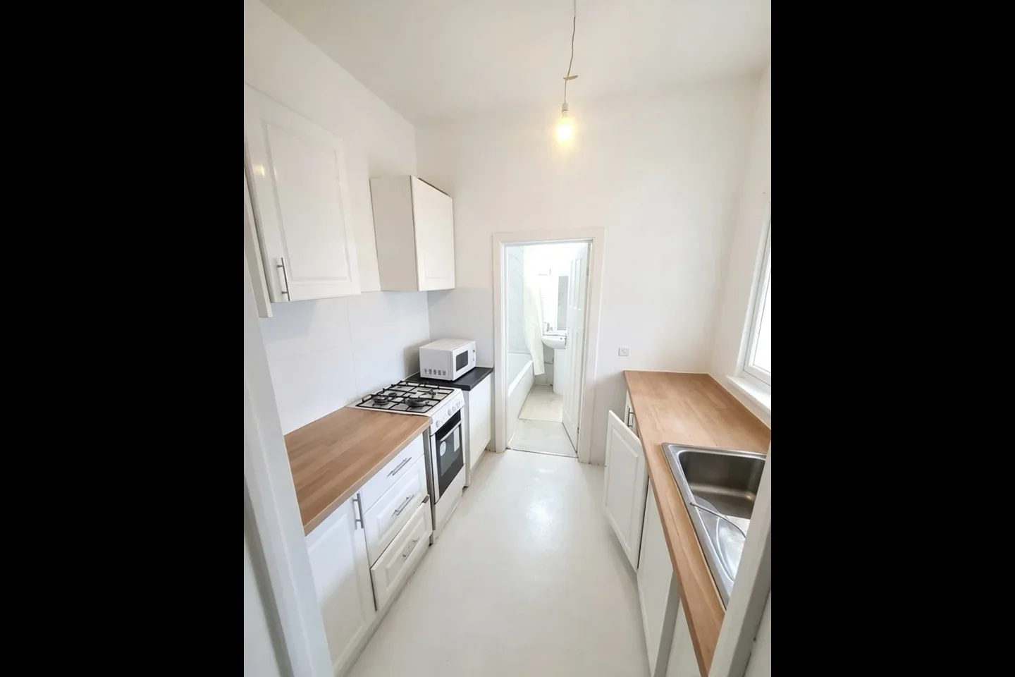 Room Paget Road in Greater London