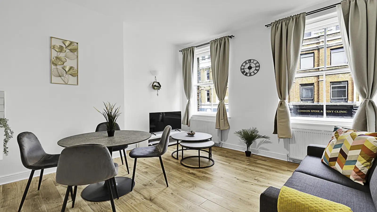 Flat Praed Street in City of Westminster