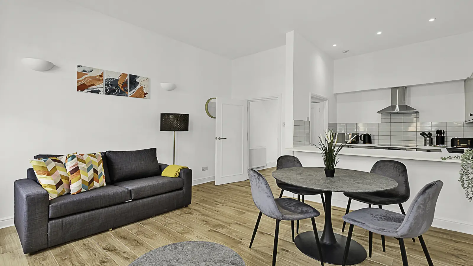 Flat Praed Street in City of Westminster