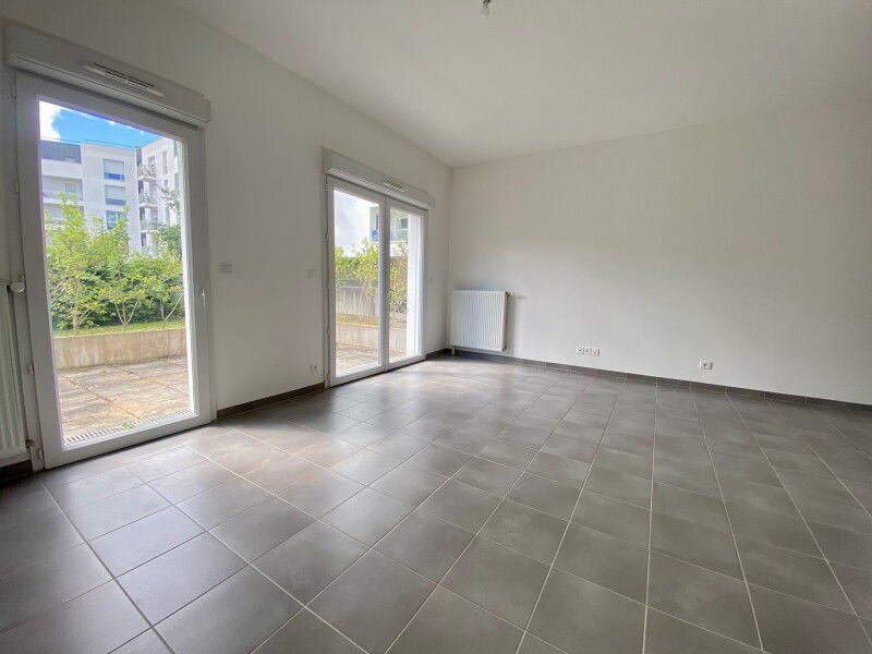 Appartement Rue du Docteur Guy Civil à Orléans