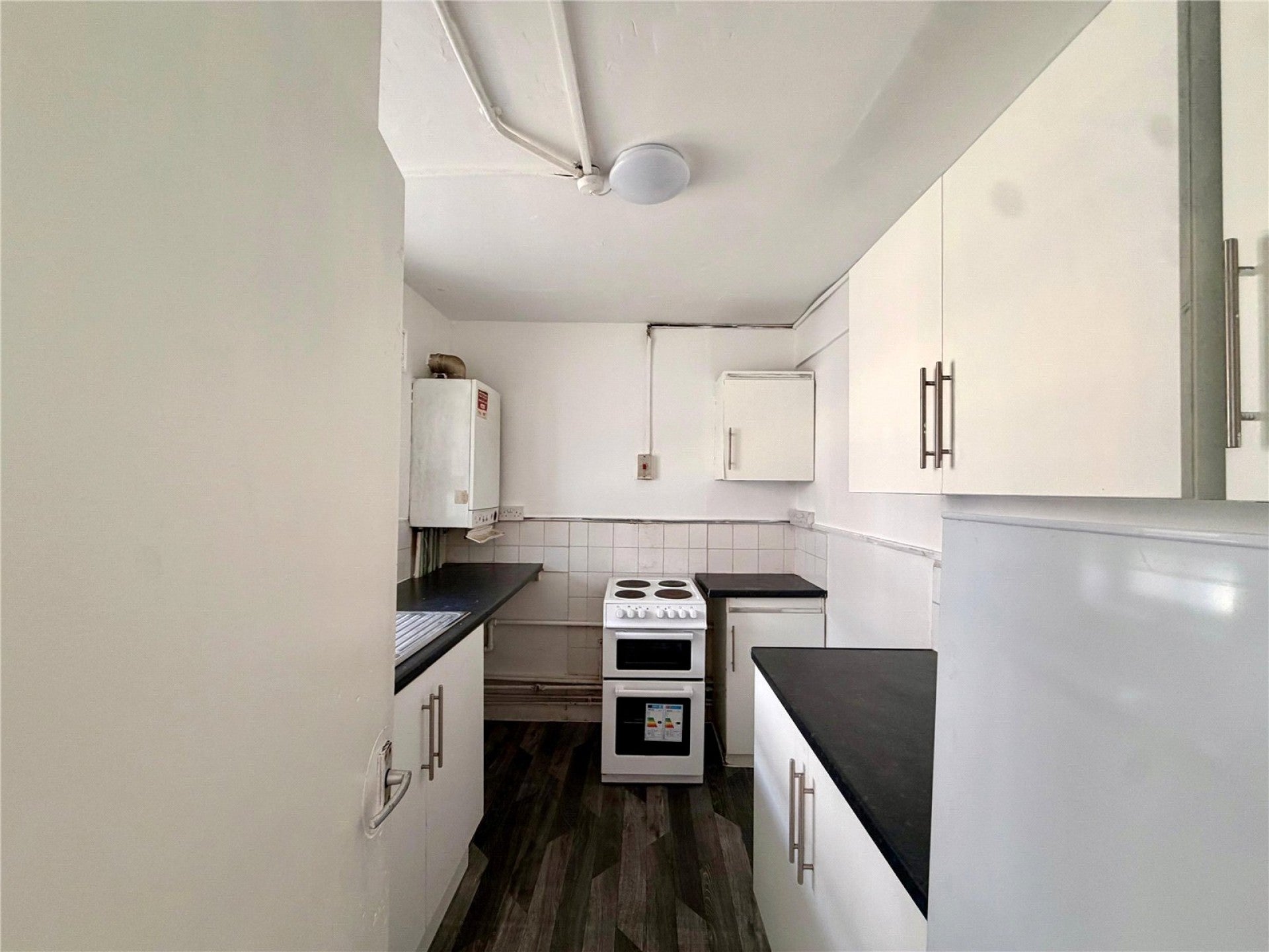Flat Trelawney Estate in Greater London