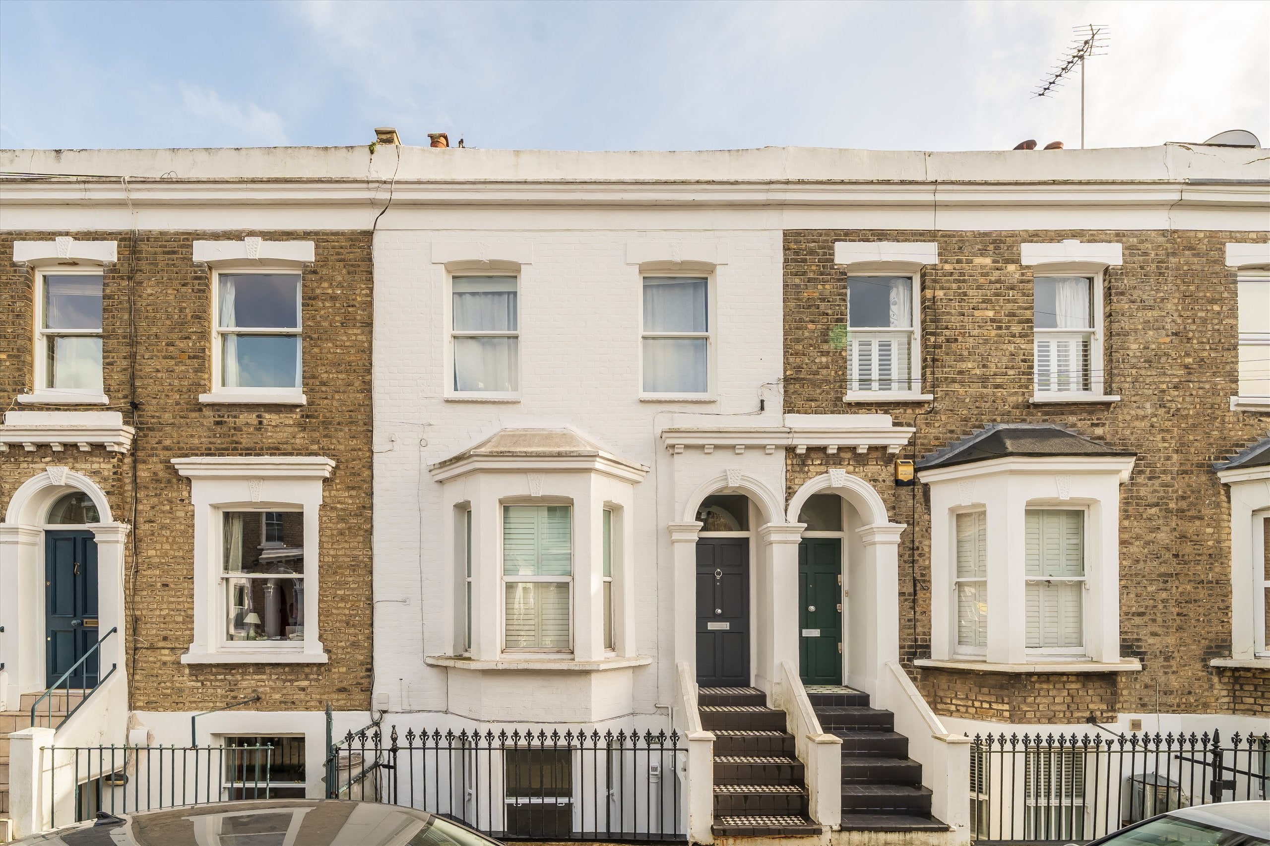 Flat Greenside Road in Greater London