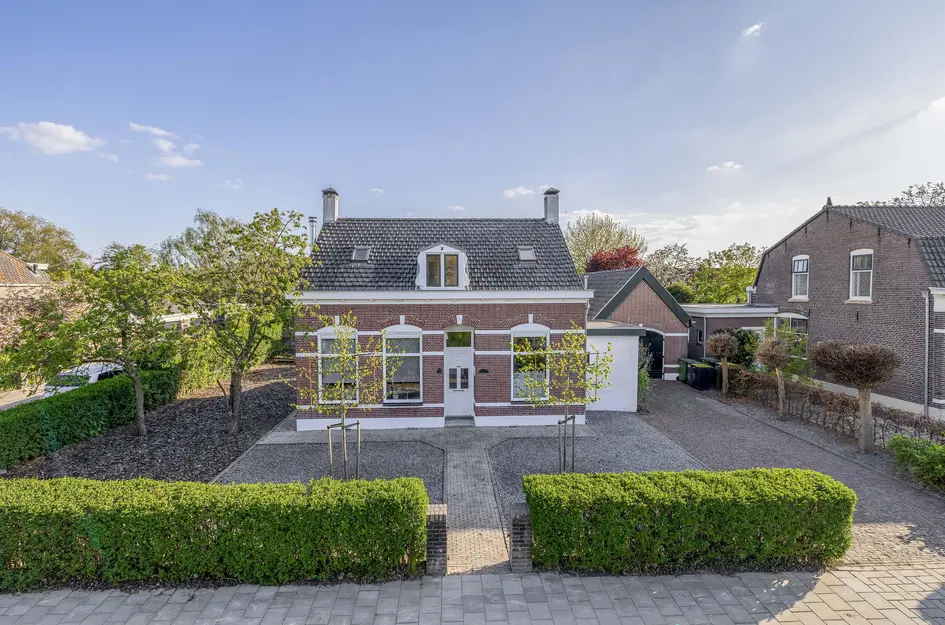 Huis Molendijk 74 in Goudswaard