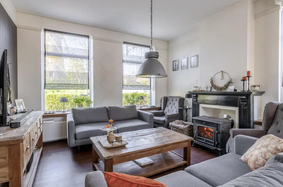 Vrijstaande woning te koop: Molendijk 74, Goudswaard