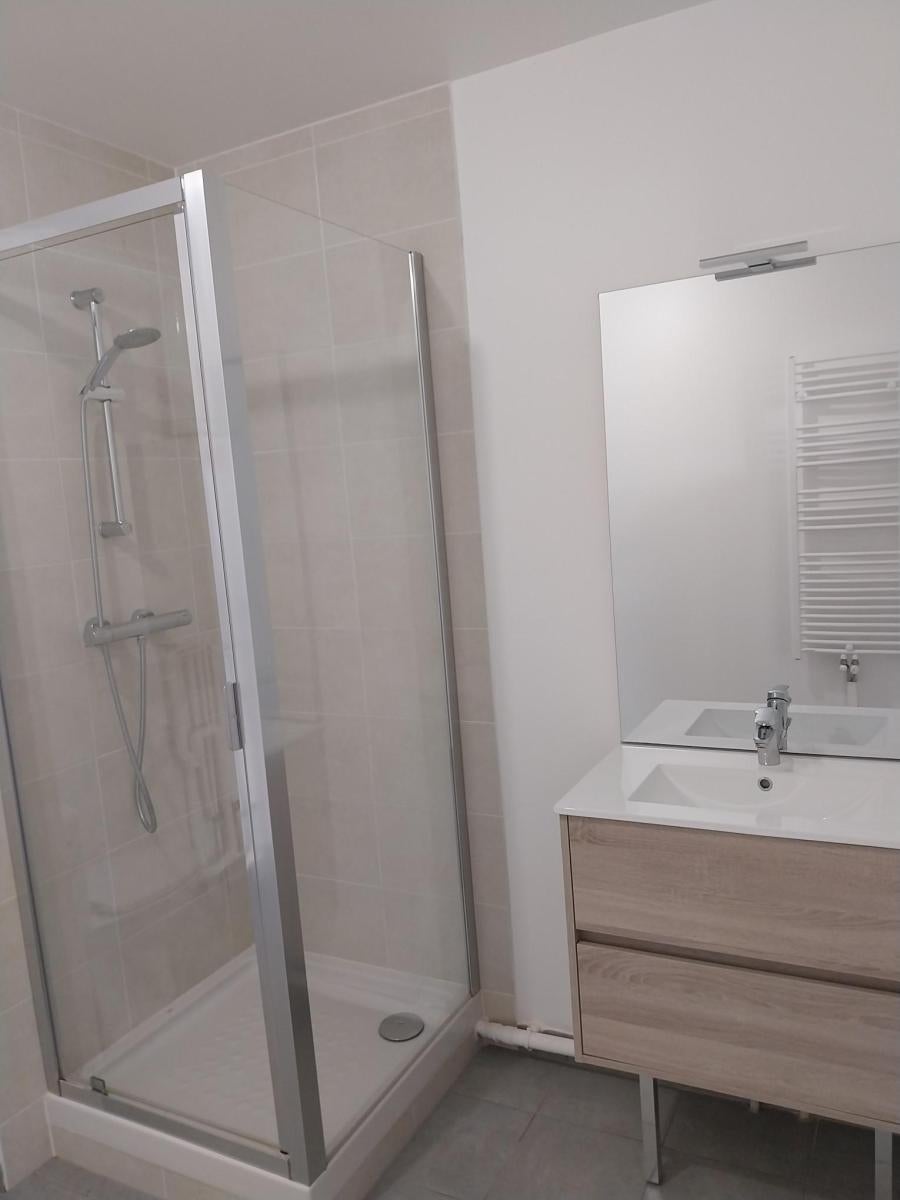 Flat Rue Lucie Aubrac in Pontault-Combault