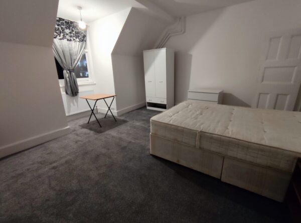 Flat Wade's Place in Greater London