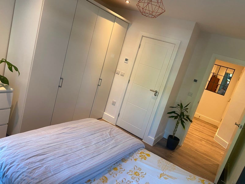 Room Selborne Road in Greater London