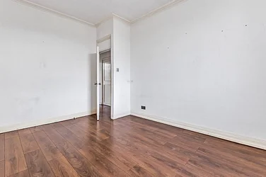 Flat Friendly Place in Greater London