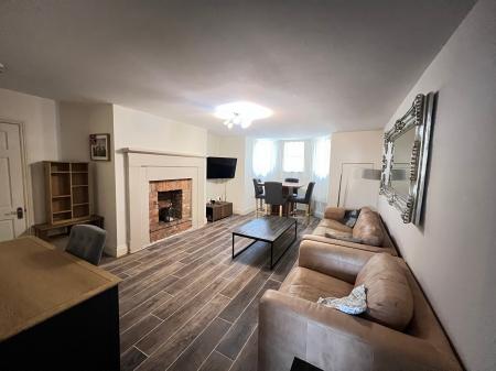 Flat North Parade in South Kesteven