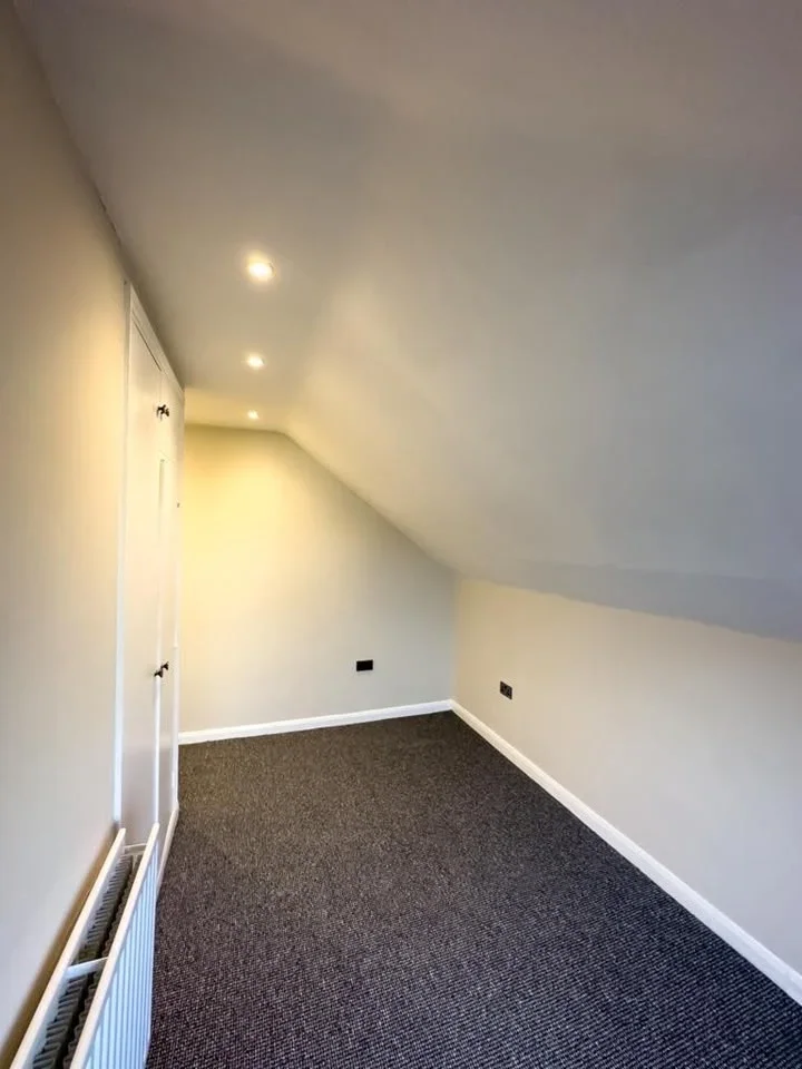 Room Babington Road in Greater London