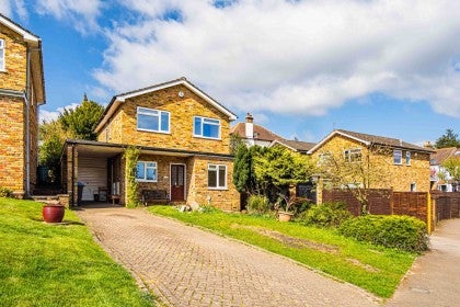 House The Warren in Dacorum