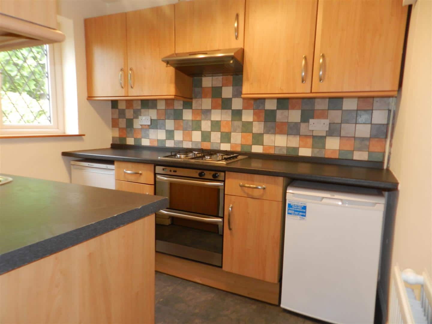 House Moorend Road in Yardley Gobion