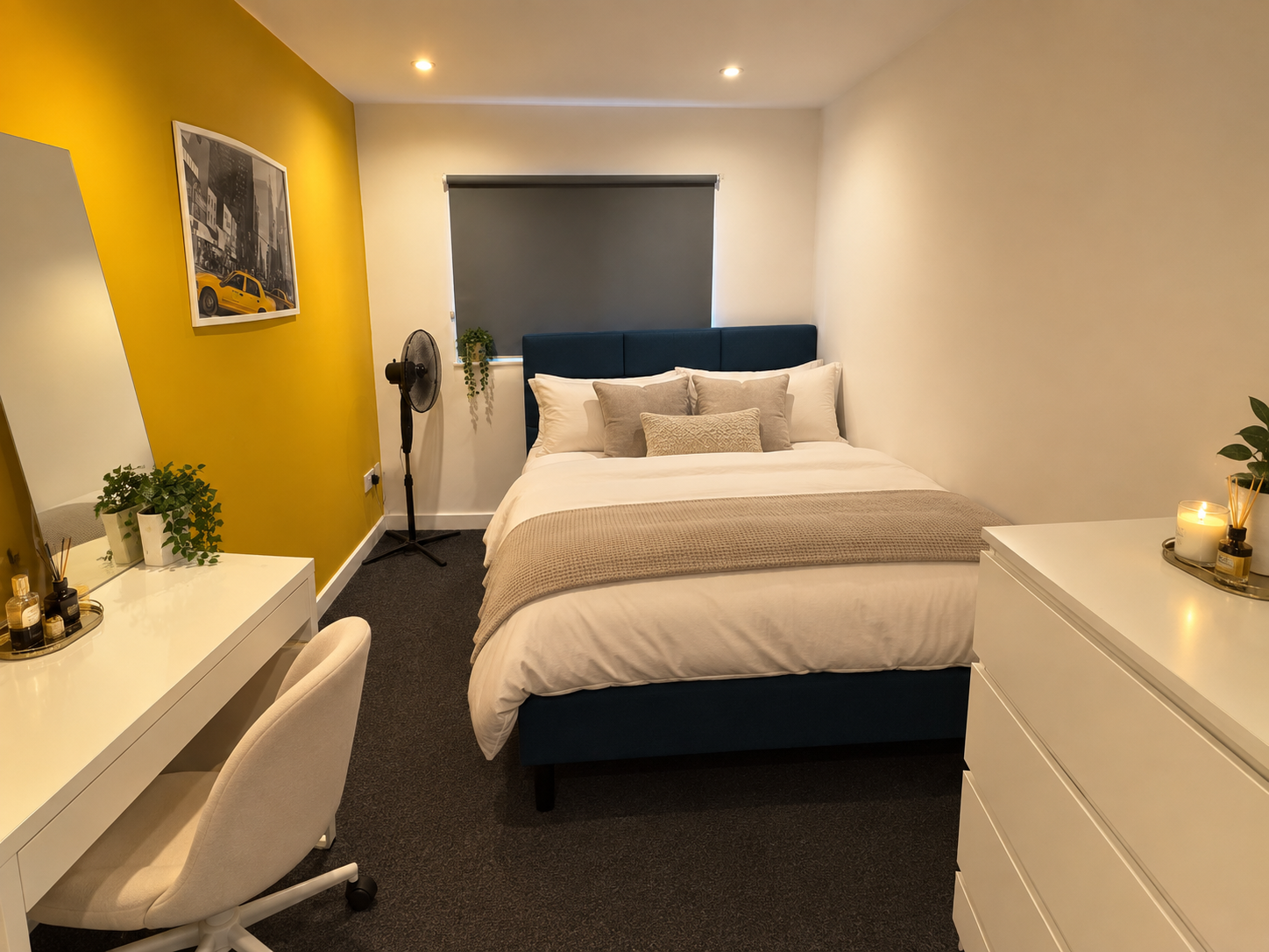 Room Liverpool Road in Salford