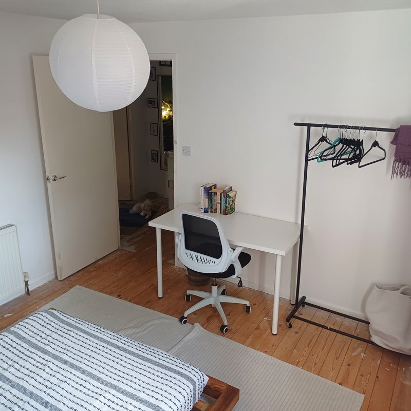 Room Caldicot Close in Oldland Common