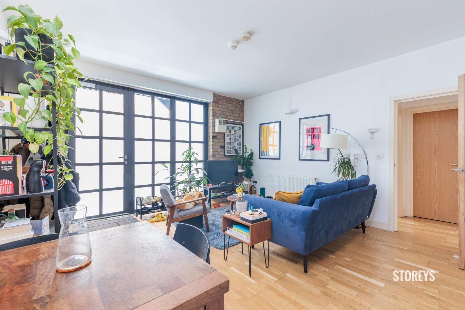 Flat Phipp Street in London