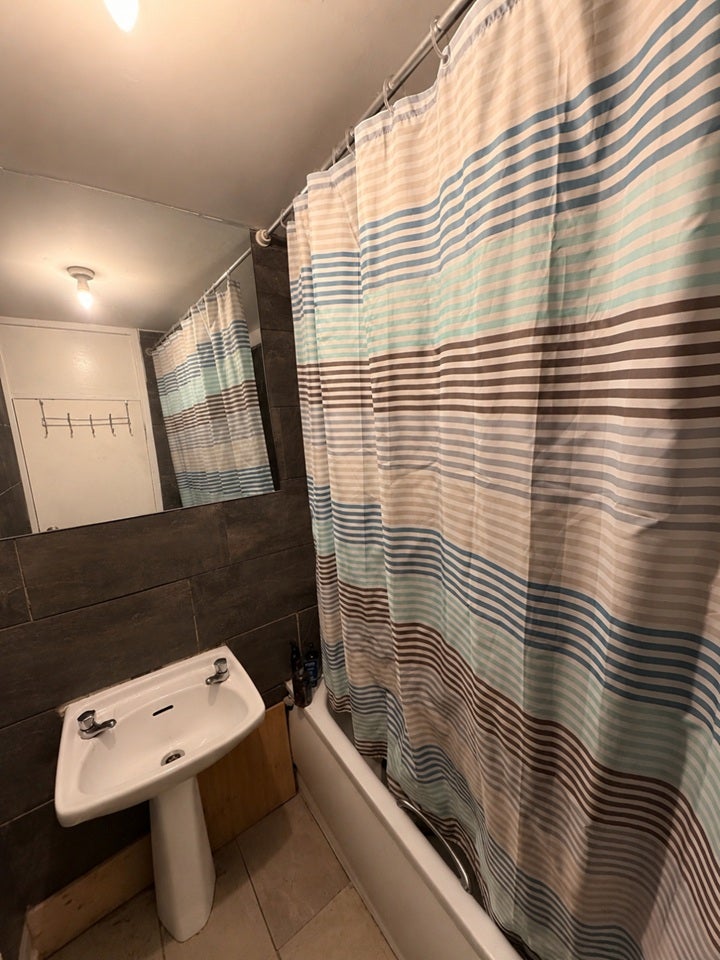 Room Mulgrave Road in Greater London