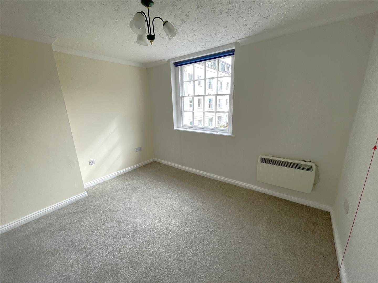 Flat Park Place in Cheltenham