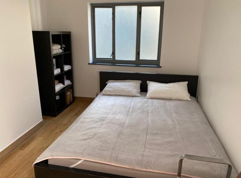 Flat Cavell Street in Greater London