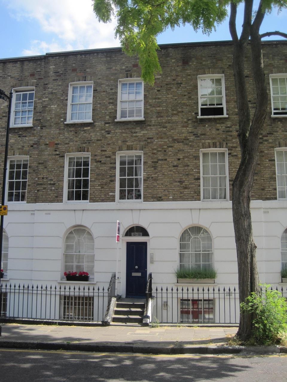 Flat Rheidol Terrace in Greater London