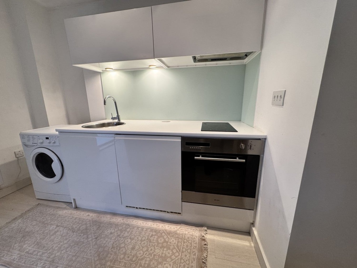 Flat Ingram Street in Leeds