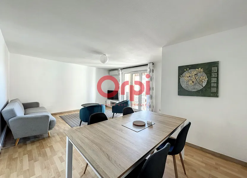 Appartement Rue d'Auriasque à Fréjus