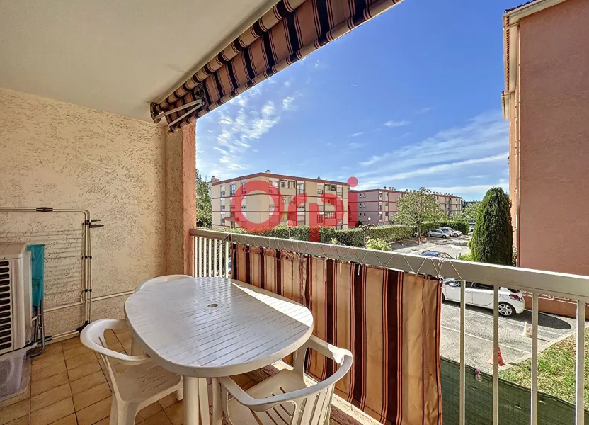 Appartement Rue d'Auriasque à Fréjus