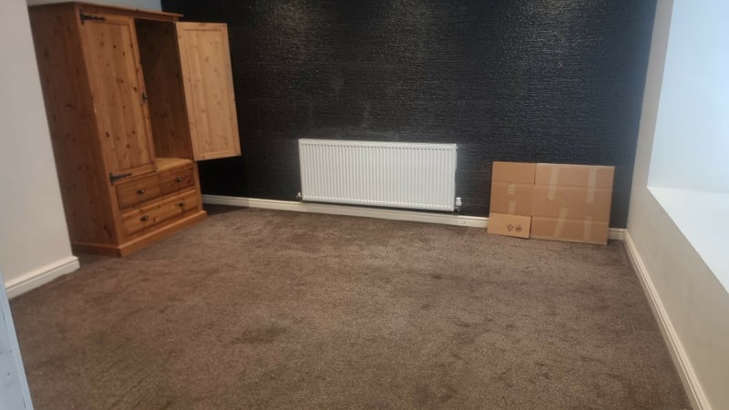 Room St David's Close in Royal Leamington Spa