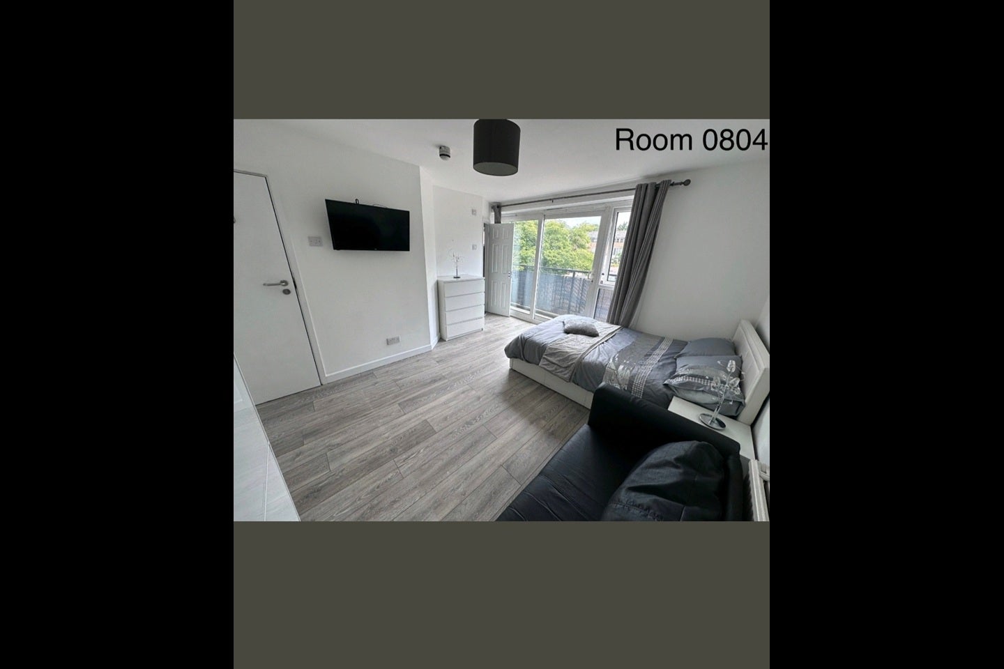 Room Perry Hill in Chelmsford