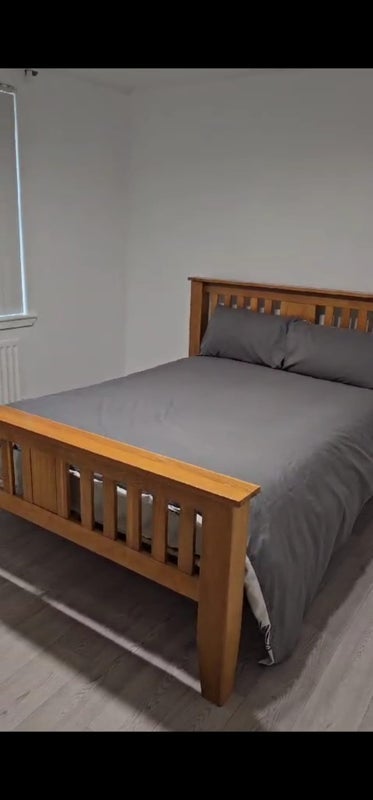 Room Burnside Crescent in Blantyre