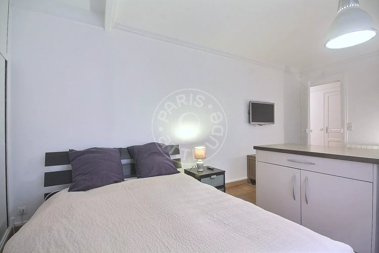 Appartement Rue du Mont Cenis à Paris