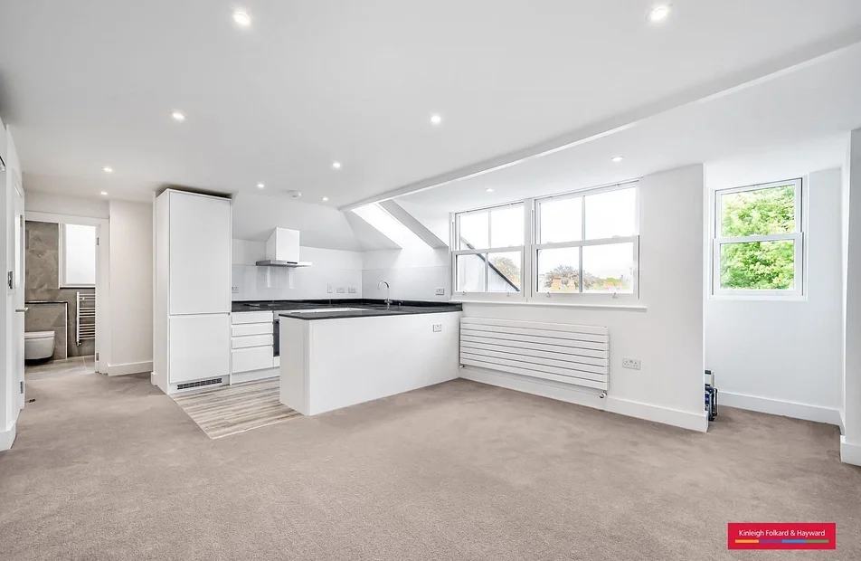 Flat Belsize Park Gardens in Greater London